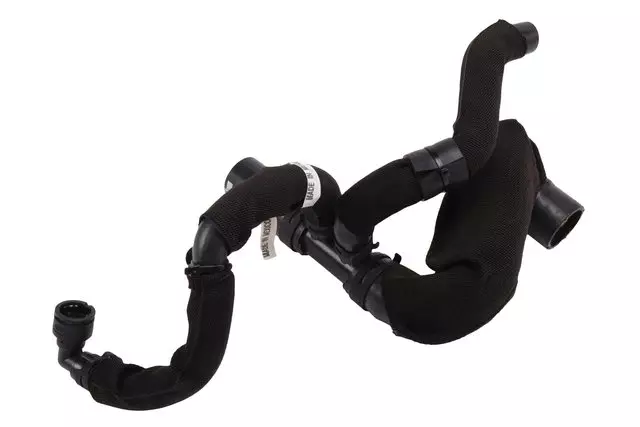 84697657 - : Radiator Outlet Hose for Cadillac: CT4 Image