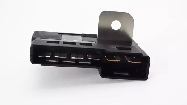 Fuse Link | 2004-2007 Sequoia | 2004-2006 Tundra - Toyota (82618-0C030)