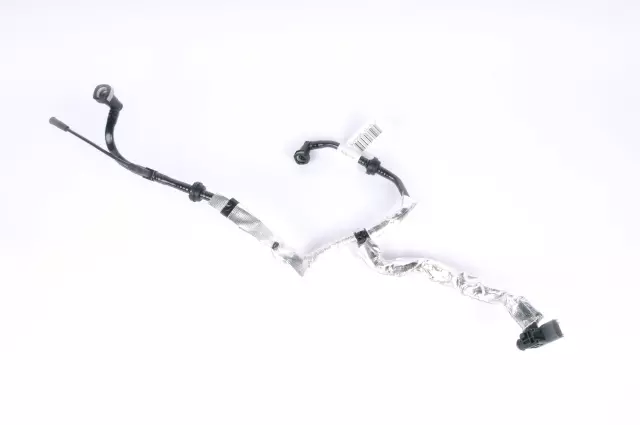 Power Brake Booster Vacuum Hose Assembly - GM (23114572)