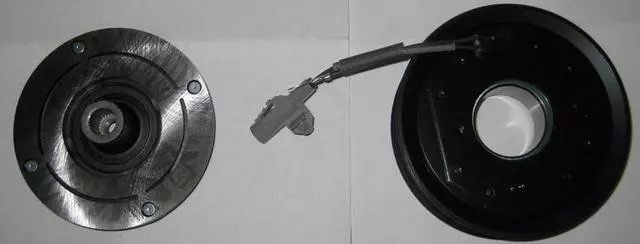 Clutch & Pulley - Toyota (88410-33150)