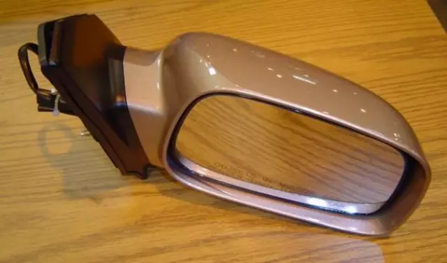 Mirror Assembly - Toyota (87910-02915)