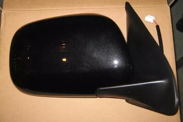 Door Mirror Right - Toyota (87910-04902)