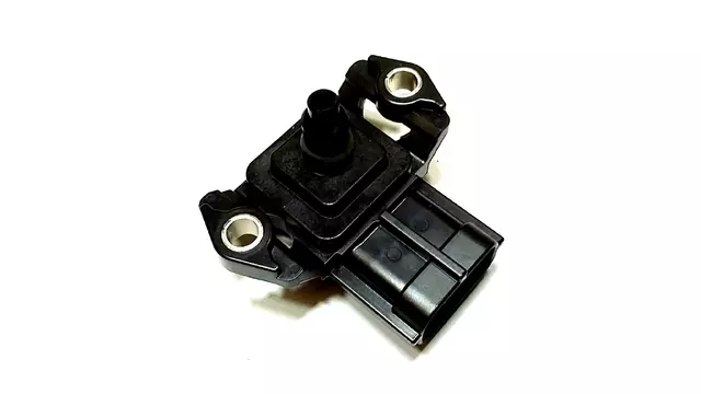 22627AA470 - : Manifold Absolute Pressure Sensor for Subaru: Forester, Impreza, Legacy, Outback Image