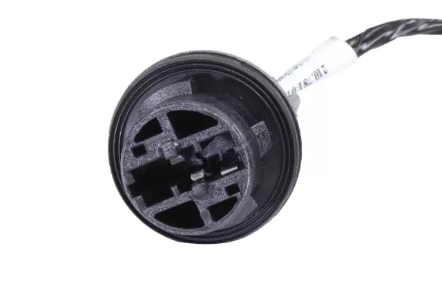 84240491 - Electrical: Socket &amp; Wire for GMC: Terrain Image