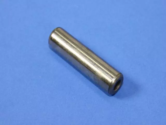 4667411 - Engine 2.0L Four Cylinder: Intake/exhaust Valve Guide for Mopar Image