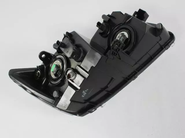Headlamp Park And Turn Lamp, Left - Mopar (5067789AE)