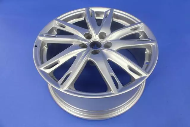 Aluminum Wheel, Front - Alfa Romeo (68237422AA)