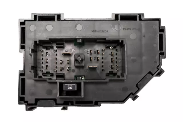 20828606 - Electrical: Junction Block for Cadillac: Escalade, Escalade ESV, Escalade EXT | Chevrolet: Avalanche, Suburban 1500, Suburban 2500, Tahoe | GMC: Yukon, Yukon XL 1500, Yukon XL 2500 | Hummer: H2 Image