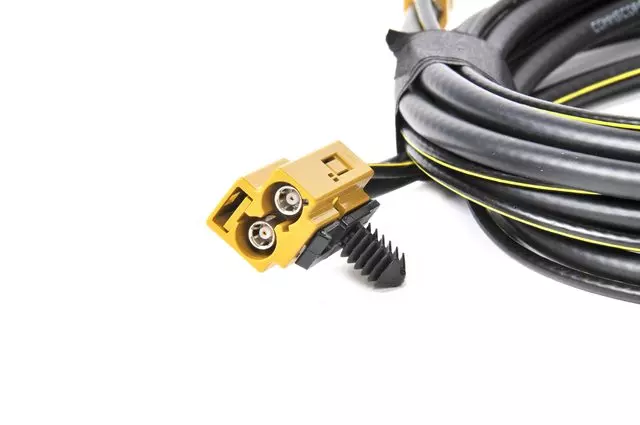 Mobile Telephone and Digital Radio Receiver Cable - ACDelco (23275292)