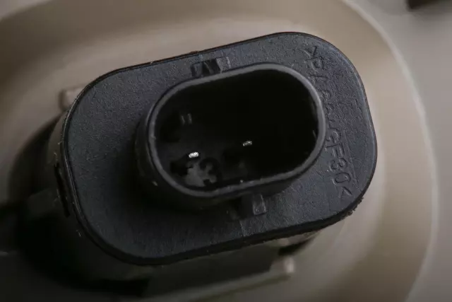 Dune Liftgate Trim Panel Pull Cup - GM (23477970)