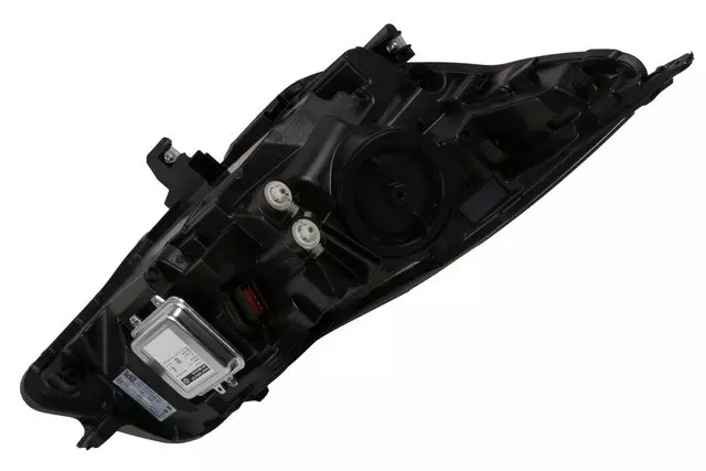 Driver Side Headlamp Assembly - GM (13426667)