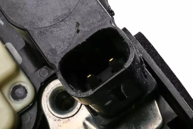 Passenger Side Front Door Lock - GM (15066139)