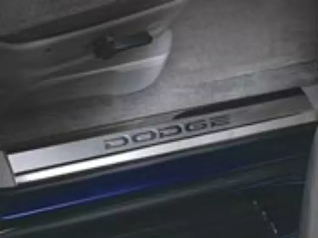 Door Entry Sill Kit - Mopar (82213562)