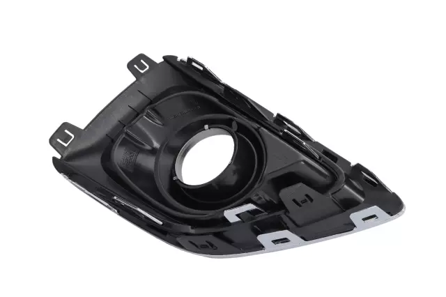 Front Driver Side Fog Lamp Bezel - GM (42489938)