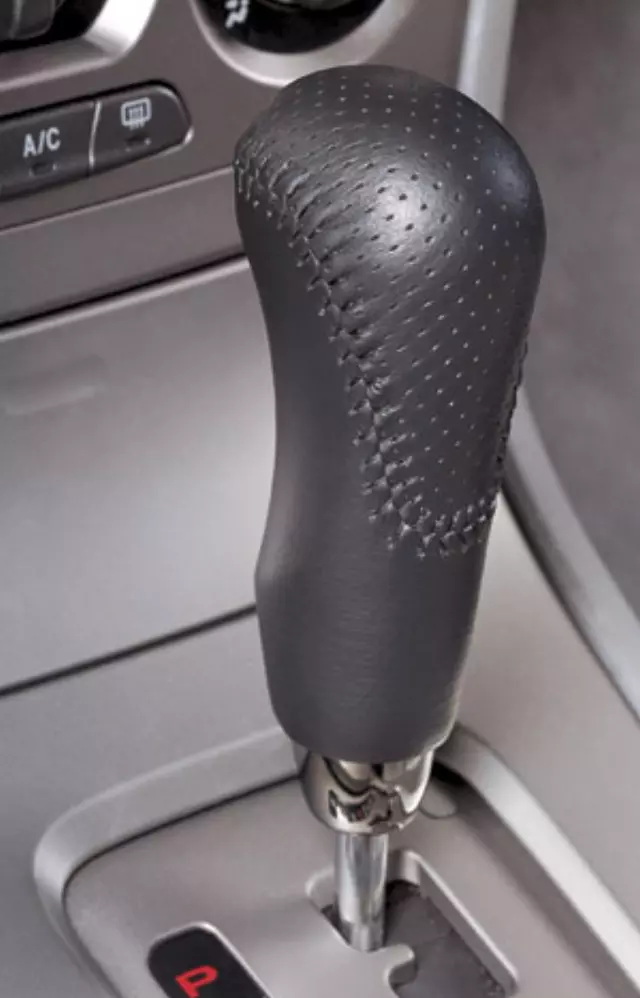 Leather Shift Knob (M/T) - Subaru (35022AC030)