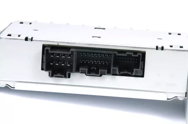 20838489 - : Part# 20838489 Radio Speaker Amplifier Assembly with Bracket for Chevrolet: Captiva Sport | Saturn: Vue Image