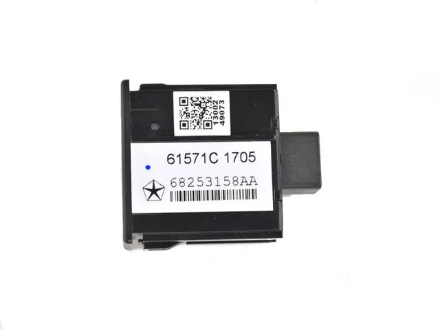 Charging Port Usb, Front Seat - Mopar (68253158AB)