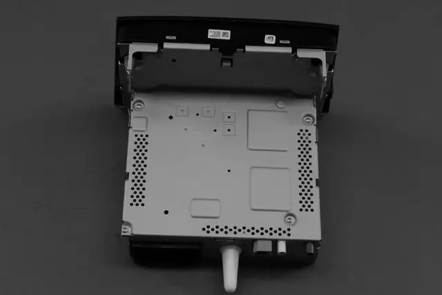 Multi Media Radio - Mopar (6MT56LXHAA)
