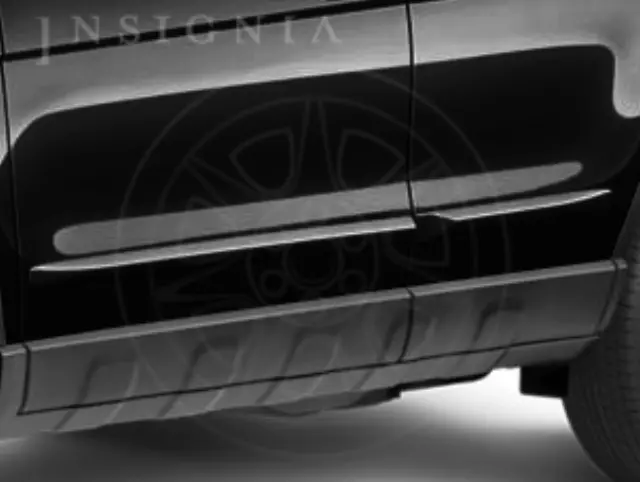 8P05SWA132 - Body: Body Side Molding for Honda: CR-V Image