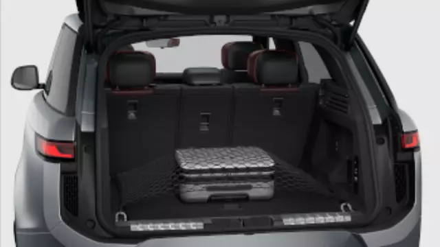 VPLXS0659 - : Loadspace Partition Net for Land-Rover Image