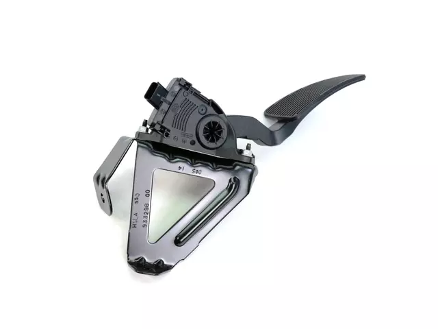 Accelerator Pedal - Mopar (68043161AC)