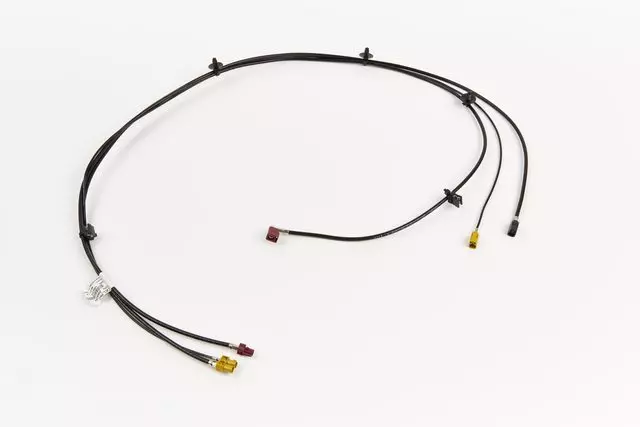 Digital Radio, Mobile Telephone, and GPS Navigation Antenna Cable - GM (22834254)