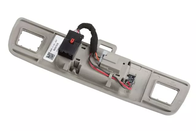 84247636 - : Light Platinum Driver Side Roof Rail Rear Reading and Courtesy Lamp for Cadillac: CT6 Image