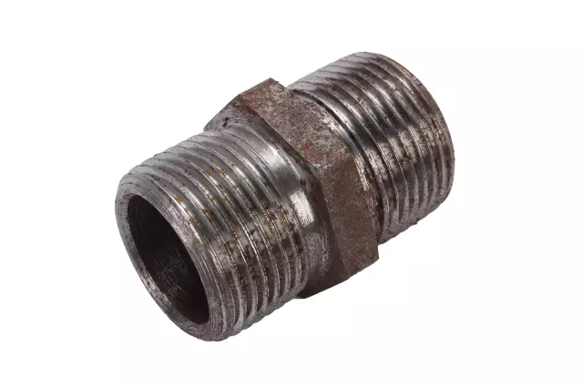 Engine Oil Filter Connector - GM (12582654)