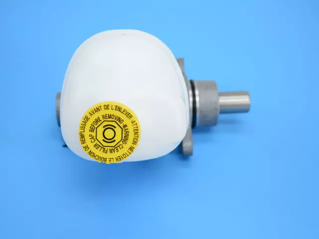 Brake Master Cylinder - Mopar (68000908AB)