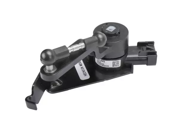 Rear Driver Side Suspension Automatic Forward Lighting Leveling Position Sensor - GM (84364925)