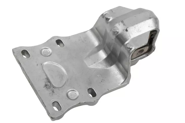 Engine Mount Strut Bracket - GM (10274661)