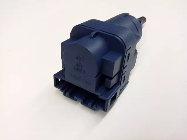 Clutch Switch - Audi (6Q0-927-189)