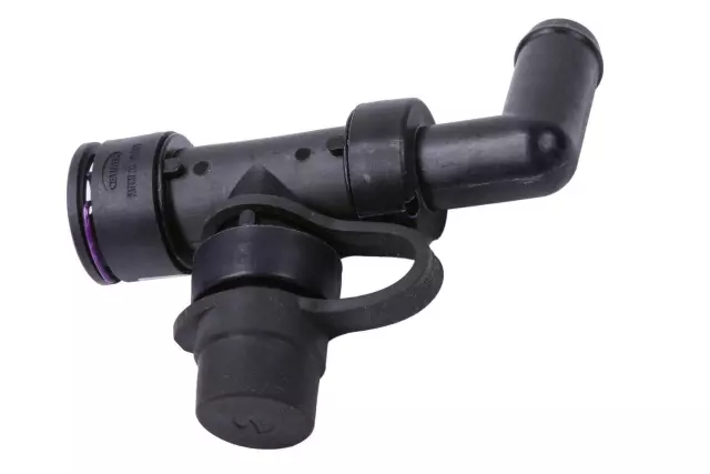 Part# 84318275 F Fitting - GM (84318275)