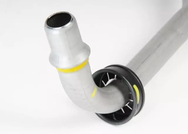 15809063 - : Engine Oil Cooler Outlet Hose Kit for Chevrolet: Avalanche 2500, Silverado 2500 HD, Silverado 2500 HD Classic, Silverado 3500, Silverado 3500 Classic, Suburban 2500 | GMC: Sierra 2500 HD, Sierra 2500 HD Classic, Sierra 3500, Sierra 3500 Classic, Yukon XL 2500 Image