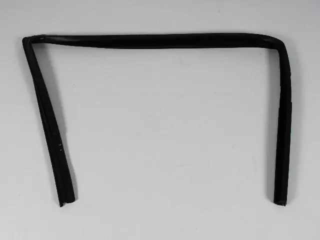 5074005AF - : Front Door Glass Weatherst for Dodge: Avenger Image