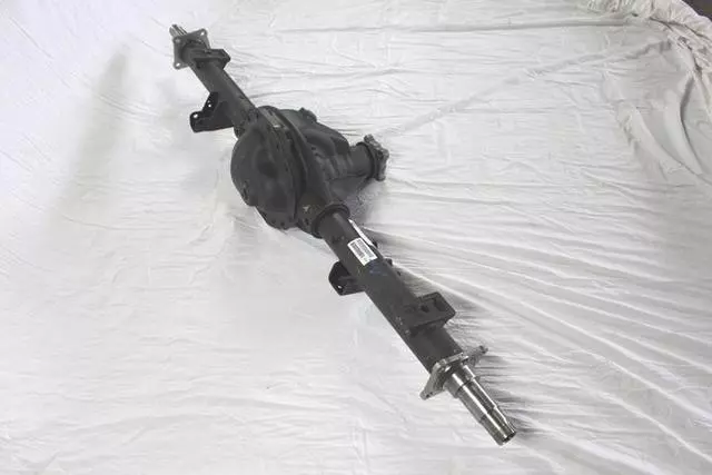 Service Rear Axle - Mopar (5127622AC)