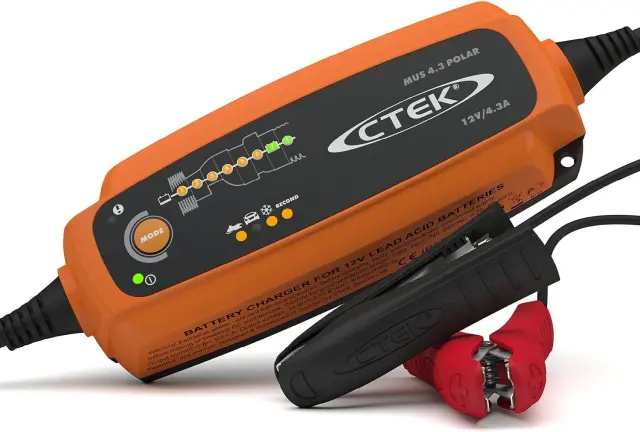 68679217AA - : CTEK MUS 4.3 Polar Cold Weather Battery Charger for Affiliated Accessories Image
