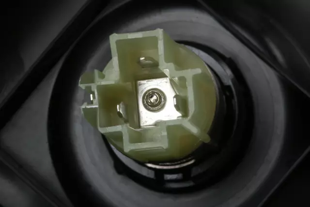 Jet Black Front Floor Console - GM (95164581)