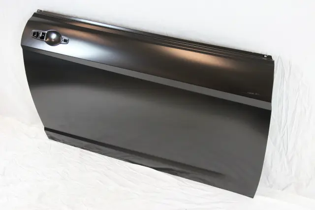 Front Door, Right - Mopar (5008858AK)