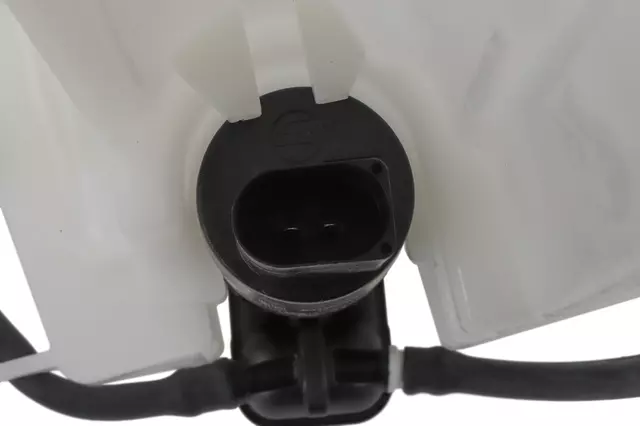 42742507 - : Reservoir for GM Image