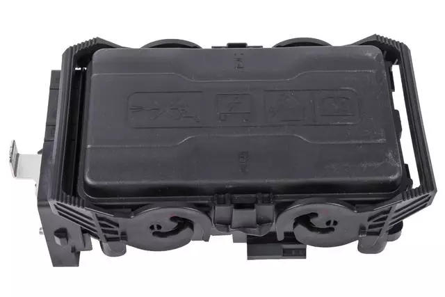 26255829 - : Engine Wiring Harness Junction Block for GM Image