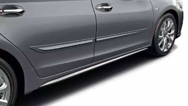 8P05TY22A0 - Body: Body Side Molding - Lunar Silver Metallic for Acura Image