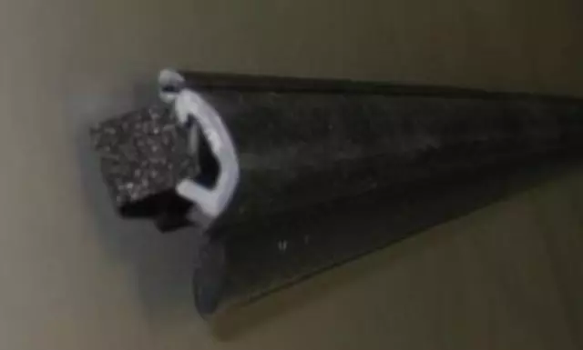 Door Belt Molding (Right, Front) - Toyota (75710-0R011)