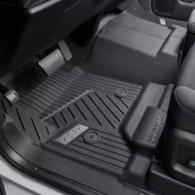 Front Interlocking Floor Liner - GM (84357853)