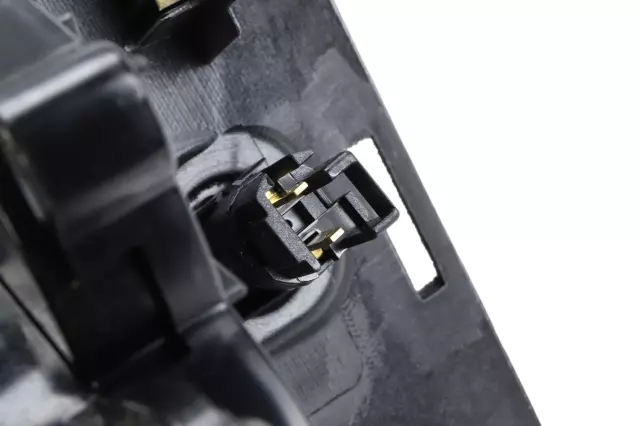 Part# 84679018 Black Instrument Panel Compartment - GM (84679018)