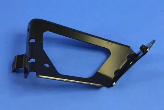 Cross-Member Bracket, Right - Alfa Romeo (68250428AA)