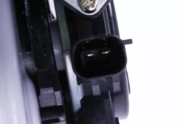 Rear Driver Side Door Window Regulator - GM (42521385)