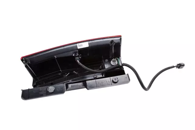 Driver Side Tail Lamp Assembly - GM (22884387)