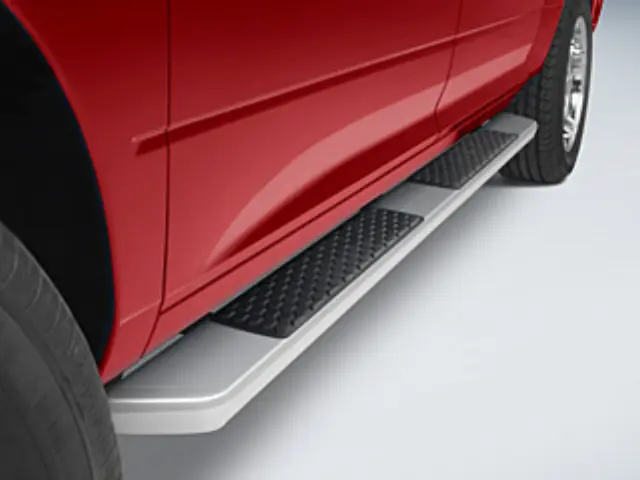 82211701AE - Exterior Accessories: Aluminum Running Boards In Silver For Crew Cab for Mopar Image