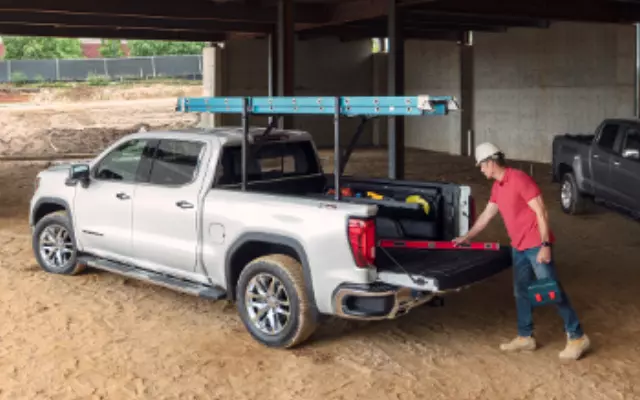 84705353 - Bed Products: Standard Bed Side-Mounted Bed Storage Box in Black with Codeable Key (Driver- and Passenger-Side) for GM Image